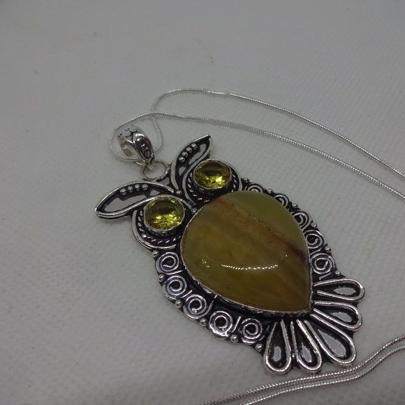 Whimsical "HOOTS the OWL" in YELLOW HASPER & CITRINE Handmade Sterling Pendant - Picture 3 of 3